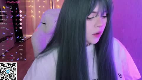 Selena  online show from March 26, 5:42 am