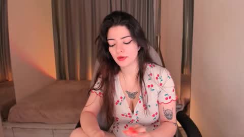 Selena  Follow Me online show from October 16, 9:12 am