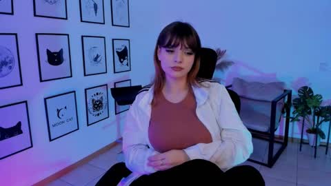 Selena ntmy online show from March 5, 4:46 pm