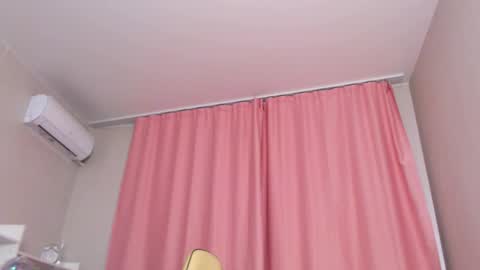 Selena online show from November 26, 3:02 pm