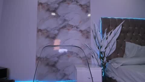 Selene online show from March 31, 6:24 am