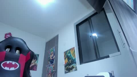 Snapshot of selina_kyl3 chatting on January 9, 2:01 am  Selinna Kyle  online show from January 9, 2:01 am