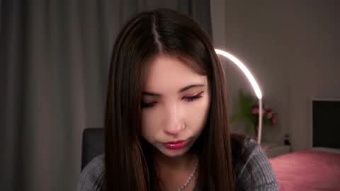 Elizabeth online show from November 23, 3:14 pm