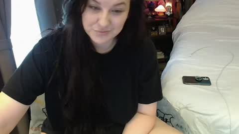 Tara online show from February 10, 1:44 pm