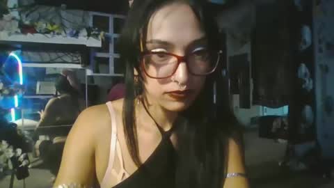 sequoia8888 online show from October 11, 9:06 pm