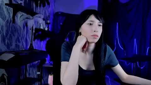 Sera online show from July 6, 3:03 pm