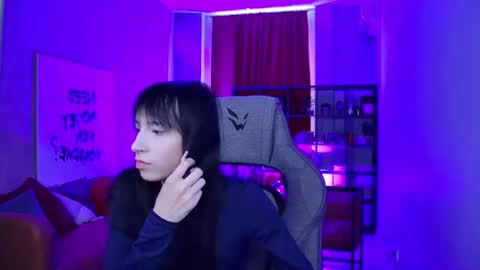 Sera online show from June 19, 11:46 am