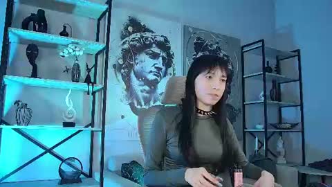 Sera online show from June 14, 1:55 pm