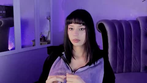 Seren  Follow me online show from October 1, 2:49 am