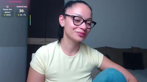 SereneSophi online show from February 6, 2:48 am