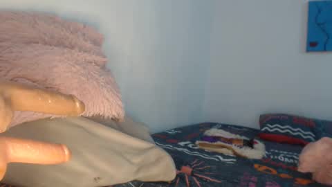 Snapshot of sex_forever77 chatting on October 20, 11:52 pm Karol y antony online show from October 20, 11:52 pm