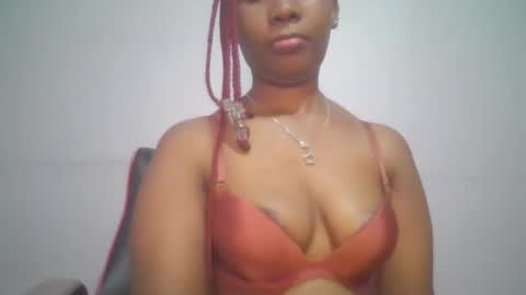 Maggie online show from March 1, 2:48 am