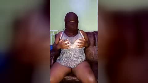 sexmonique online show from June 27, 12:06 pm