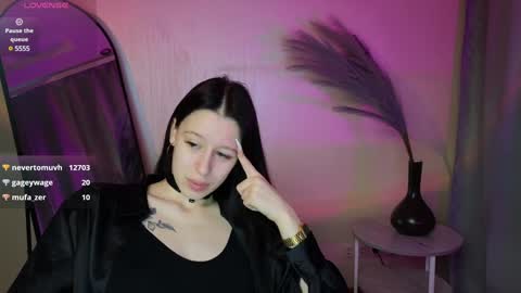 Snapshot of sextezi chatting on January 13, 12:02 pm sextezi online show from January 13, 12:02 pm