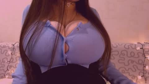 Julia online show from December 3, 2:30 pm