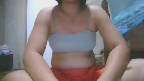 sexxxymomsh online show from February 23, 7:02 pm