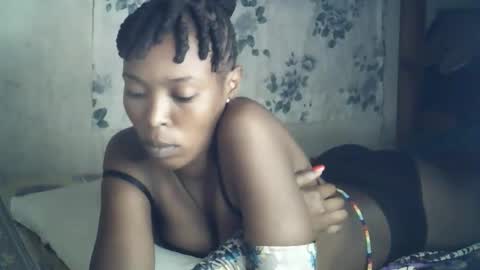 sexxy_curvy23 online show from February 25, 9:35 pm