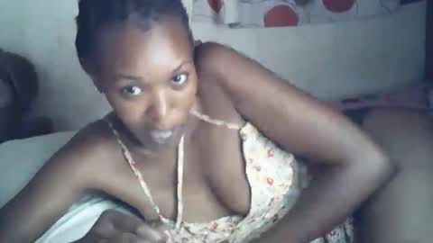 sexxy_curvy23 online show from January 18, 8:54 am