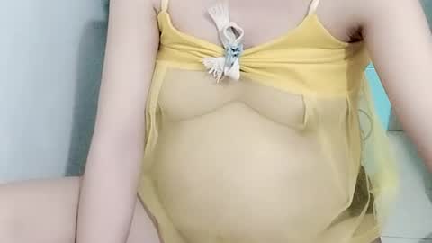 sexy8685 online show from April 22, 2:52 am