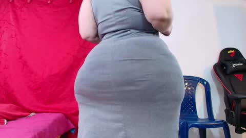 Snapshot of sexy_curvi chatting on September 13, 4:26 pm karla           instagram  online show from September 13, 4:26 pm