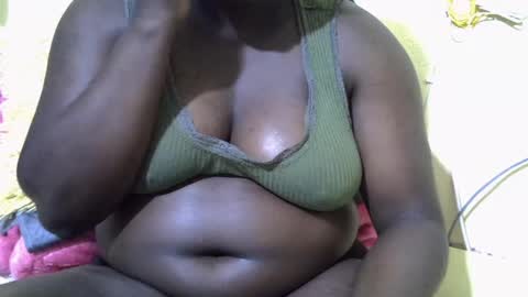 ebony online show from July 14, 7:07 pm