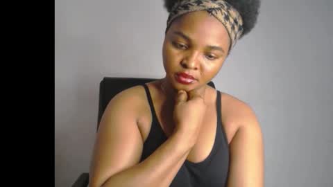 Clara online show from February 3, 6:01 pm