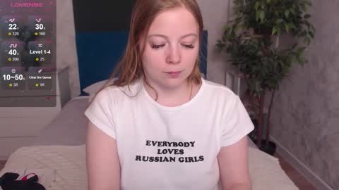 Jennifer online show from February 4, 7:33 am