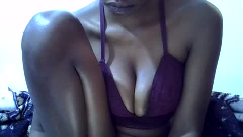 kayla online show from June 22, 9:06 am