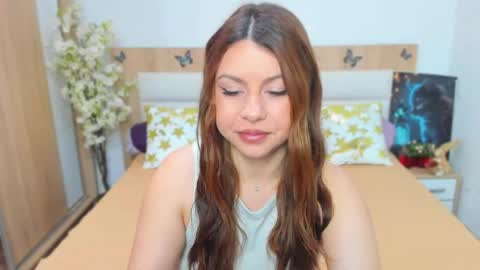 Lily online show from April 2, 1:58 am