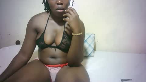 sexy_sandrah online show from January 18, 12:45 pm