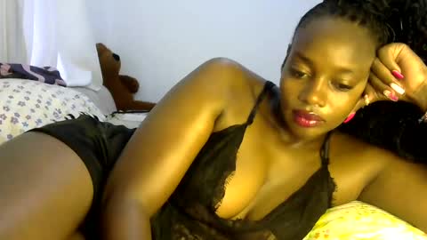 laura online show from March 12, 5:57 am