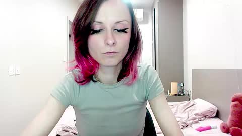 Mandy Green online show from March 3, 9:01 pm