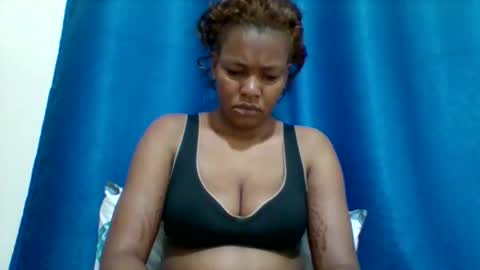 sexyapple2002 online show from March 19, 5:56 am