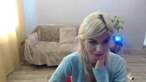 sexybeatriice online show from February 26, 7:29 am