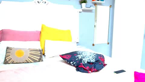 SexyBigBootyxxx online show from March 12, 10:01 pm