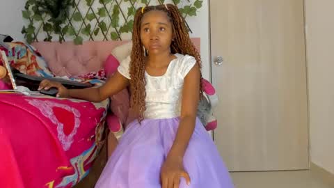 sofia online show from February 11, 7:33 am