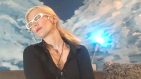 ENI pvt moan your name  WHEN I M NOT online you tell me in SNAPCHAT deal yes add me...  FREE TWITTER magiconline101...... online show from January 9, 12:14 am