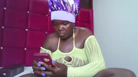 sexyidah online show from November 3, 8:35 pm