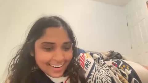 sexyindianbabyraver online show from September 21, 5:39 am