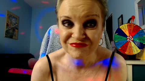 Jenny online show from February 5, 9:18 pm