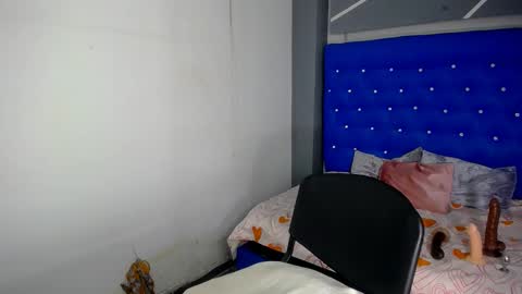 SEXYLATIN1X online show from September 14, 4:27 pm