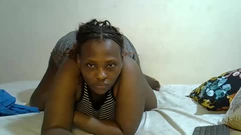 Sexylina online show from February 15, 11:17 am