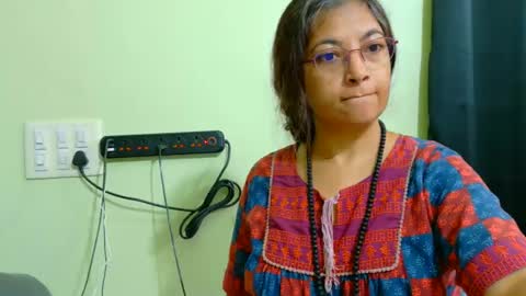 Niharika online show from September 27, 4:52 am