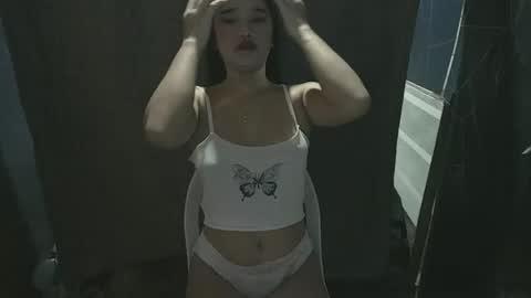 RACHELLE online show from November 17, 7:31 am