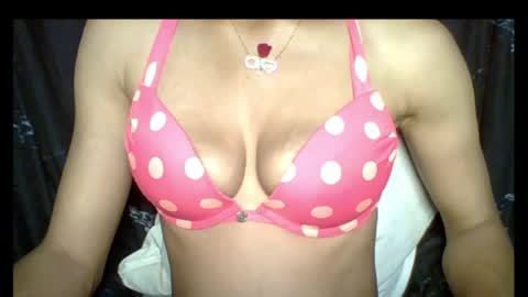 sexypussy000 online show from April 18, 11:04 pm