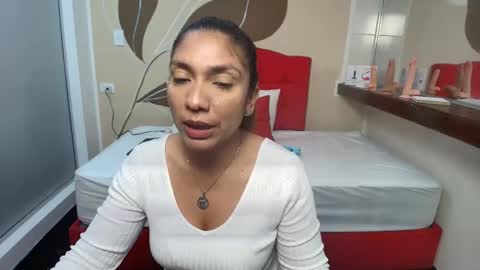 R A C H E L online show from September 23, 2:15 pm