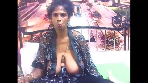 sexyva4u2luv online show from March 5, 6:01 pm