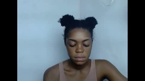 Blue online show from February 3, 7:21 pm