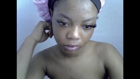 sexyxpeach online show from March 21, 6:24 pm