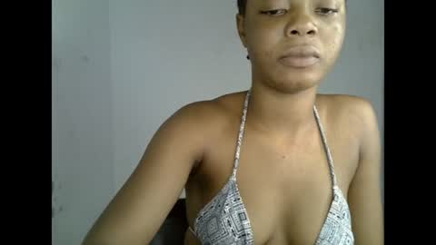 sexyxpeach online show from July 8, 9:39 pm